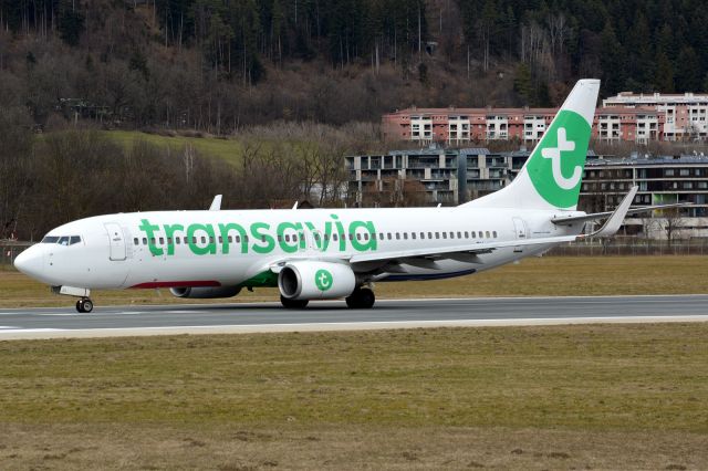 Boeing 737-800 (PH-HZJ)