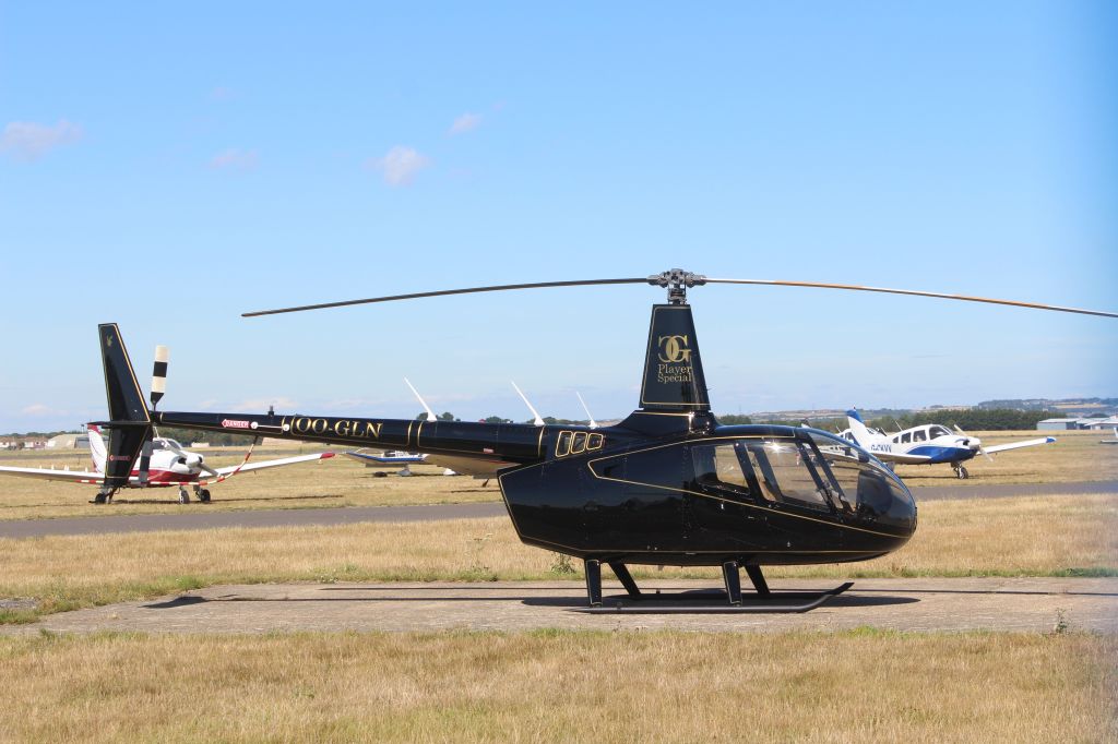 OO-GLN — - Lee On Solent