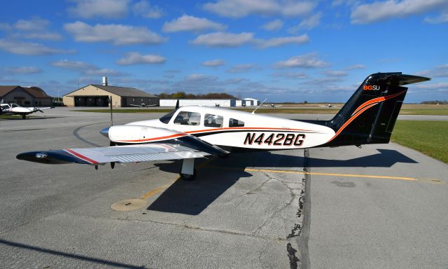 Piper PA-44 Seminole (N442BG) - BGSU Piper PA-44-180 Seminole N442BG in Bowling Green 