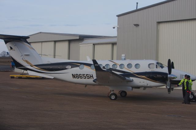 Beechcraft Super King Air 300 (N865SH)