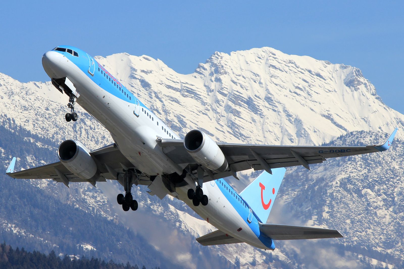 Boeing 757-200 (G-OOBC)