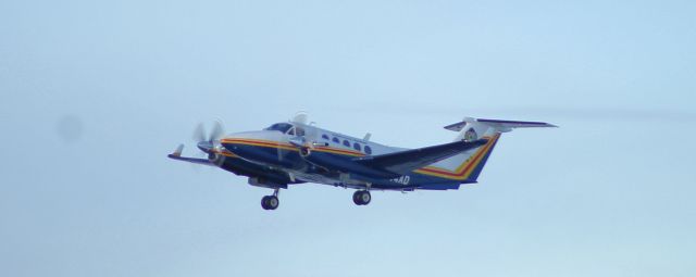 — — - Dept. Of Public Safety King Air.