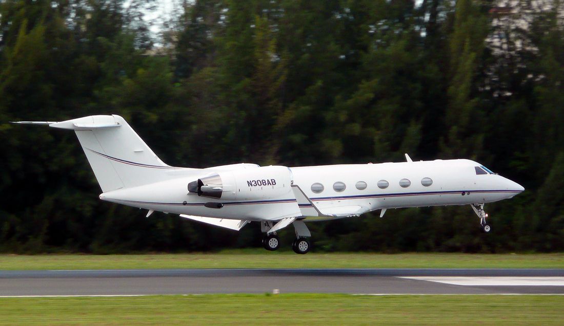 Gulfstream Aerospace Gulfstream IV (N308AB) - Re-registered in 2012 as N800AR.