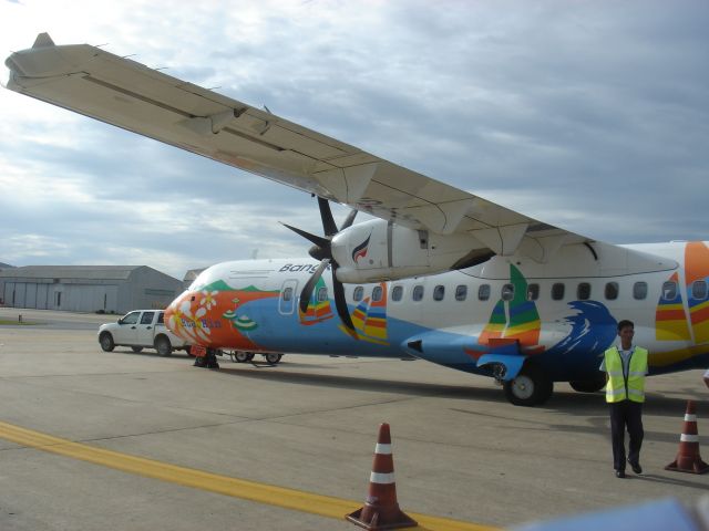 ATR ATR-72 (HS-PGF)