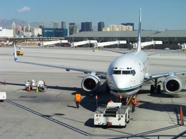 Boeing 737-900 (N307AS)