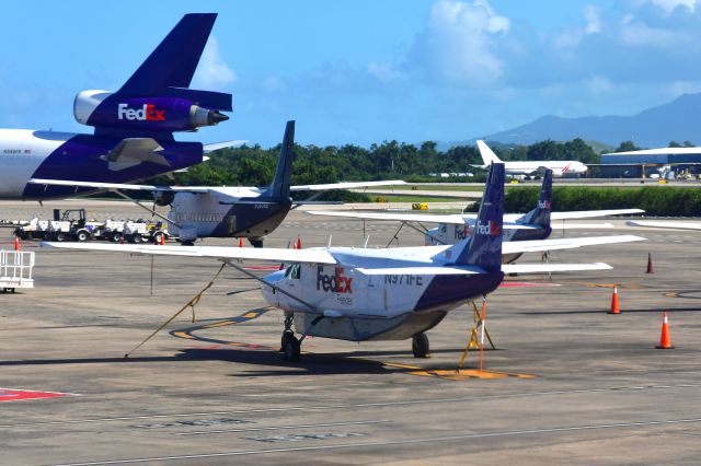 Cessna Caravan (N971FE) - FedEx Cessna 208B Super Cargomaster N971FE in San Juan 