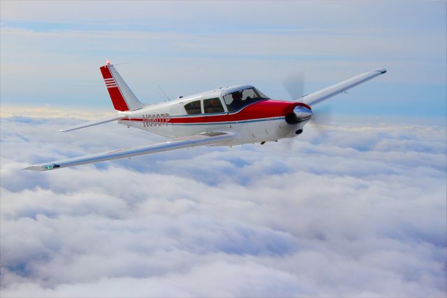 Piper PA-24 Comanche (N6607P)