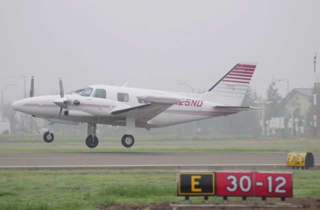 Piper Cheyenne 2 — - Piper Cheyenne 2 (N25ND)Departs Merced Regional Airport (KMCE) on runway one-two