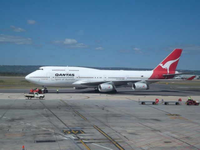 Boeing 747-200 (VH-OJD) - This Aircraft is a Boeing 747-400 not -200 Flight aware changed my original input.