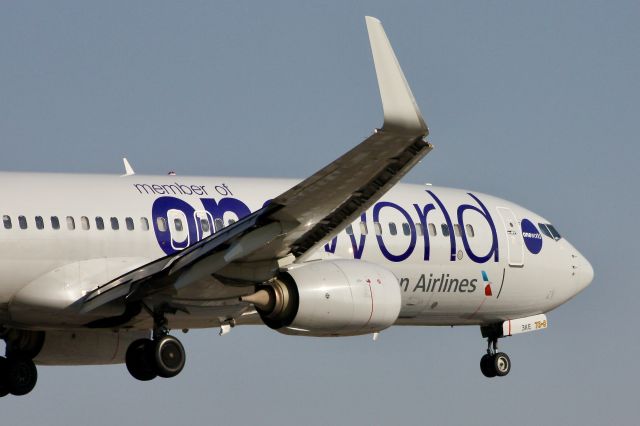 Boeing 737-800 (N919NN)