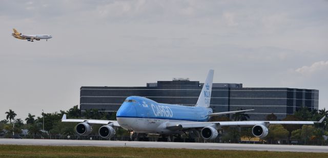 Boeing 747-400 (PH-CKB)