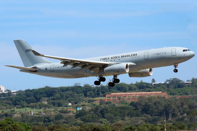 Airbus A330-300 (AB2901)