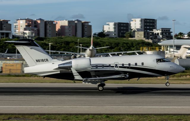 Canadair Challenger (N618CR)