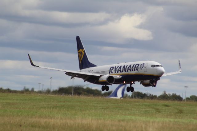 Boeing 737-800 (EI-EBV) - Airline: Ryanairbr /Plane: B737-800br /Location: STN (London Stansted Airport)br /Date: 18.09.22 (dd/mm/yy)