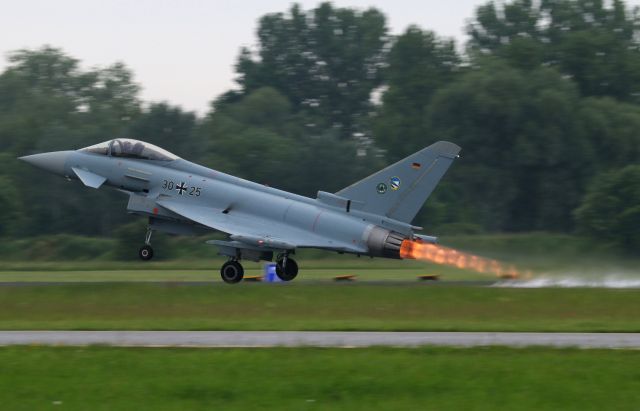 EUROFIGHTER Typhoon (GAF3025)