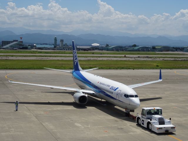 Boeing 737-800 (JA54AN)