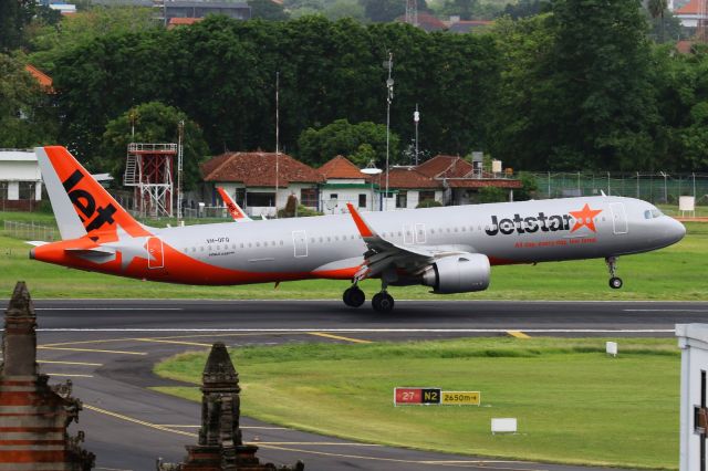 Airbus A321neo (VH-OFQ)