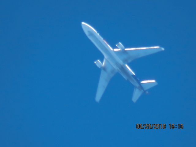 Boeing MD-11 (N617FE)