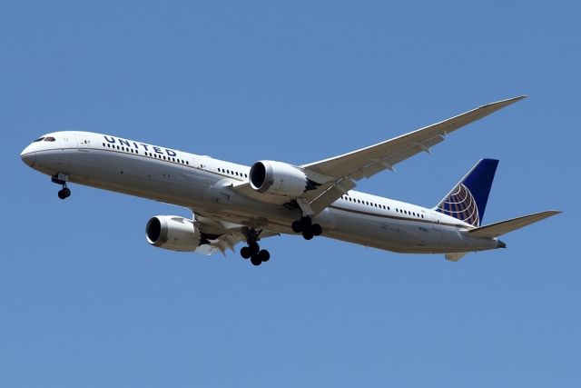 BOEING 787-10 Dreamliner (N17002) - 01/06/2020: The daily flight from Newark (EWR), on landing path to runway 26. Duration was 09h52m.