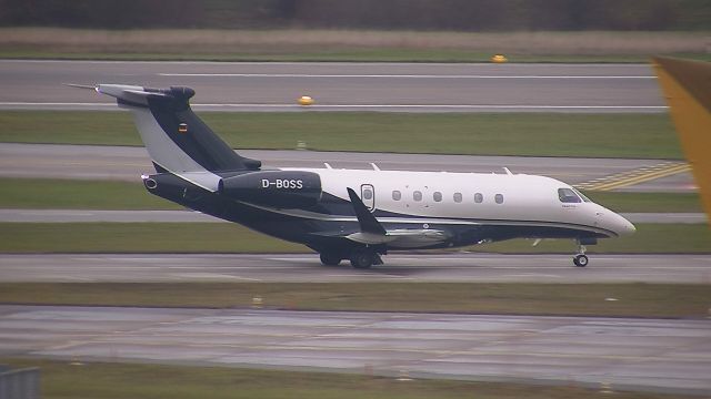 Embraer Legacy 550 (D-BOSS) - DBOSS22112021ZRH.jpg