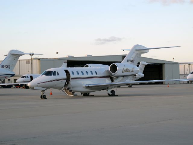 Gulfstream Aerospace Gulfstream V (N944QS) - The fastest business jet in the market.