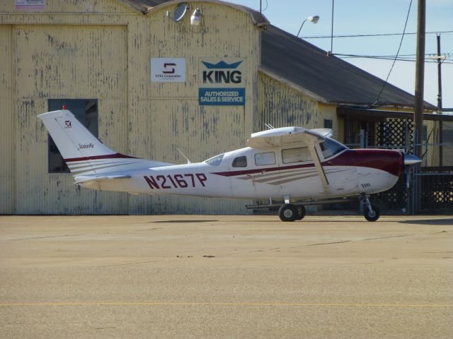 Cessna 206 Stationair (N2167P)