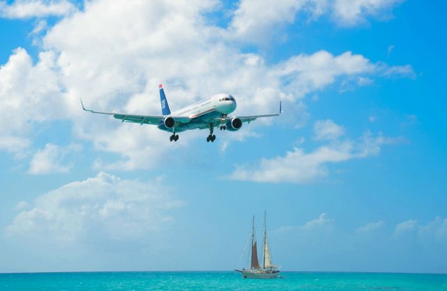 Boeing 757-200 (N935UW) - US Airways B-757 on final at St Maarten.