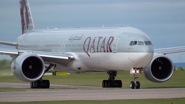 BOEING 777-300ER (A7-BEC) - line up RW23L awaits clearance