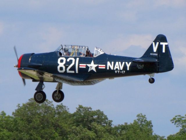 North American T-6 Texan (N66JB)