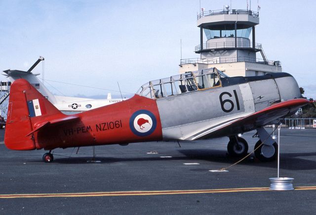 VH-PEM — - NORTH AMERICAN - AT-6D HAVARD MK III - REG VH-PEM / NZ1061 (CN 88-14494) - PARAFIELD AIRPORT ADELAIDE SA. AUSTRALIA -YPPF (17/10/1982