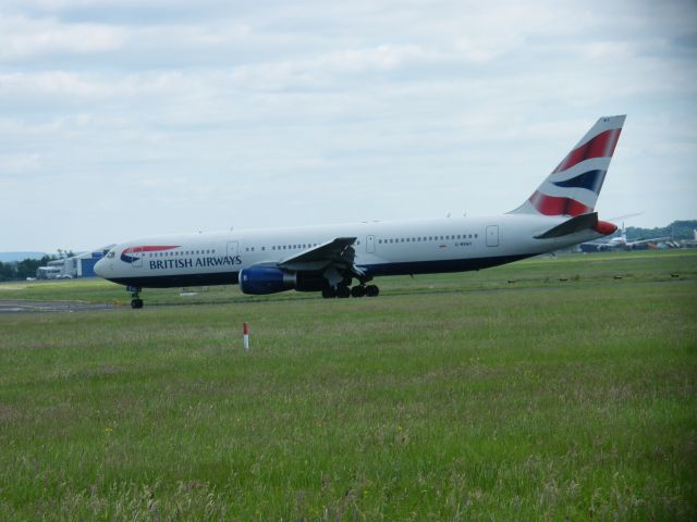 BOEING 767-300 (G-BNWX) - G BNWX B767 EINN 19/06/14