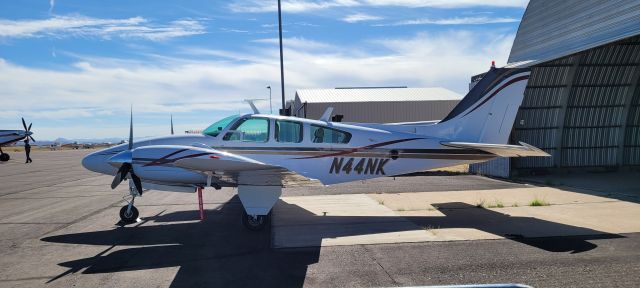 Beechcraft 55 Baron (N44NK)