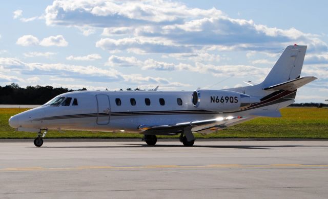 Cessna Citation Latitude (N699QS)