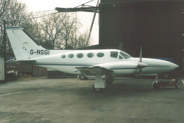 Cessna 421 (G-NSGI) - Seen here in Dec-95.br /br /Reregistered N9AY 26-Aug-96.