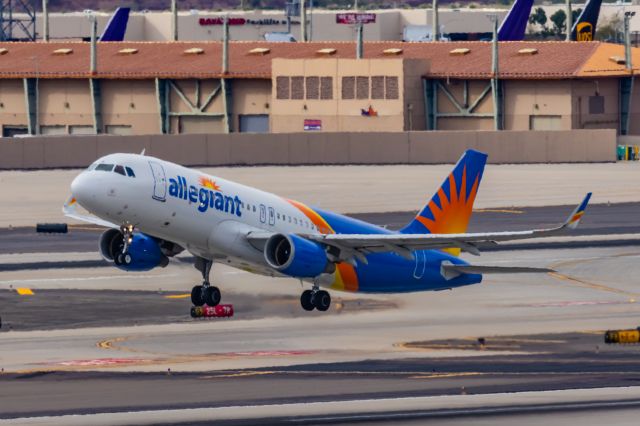 Airbus A320 (N209NV) - An Allegiant Air A320 taking off from PHX on 2/13/23, the busiest day in PHX history, during the Super Bowl rush. Taken with a Canon R7 and Canon EF 100-400 II L lens.