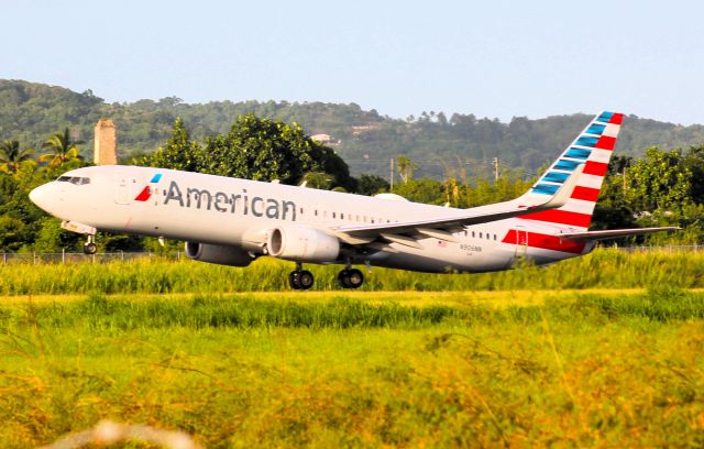 Boeing 737 MAX 8 (N906NN)
