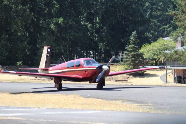 N9621M — - Landing at Crest on August 29, 2021 