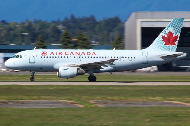 Airbus A319 (C-FYJI)