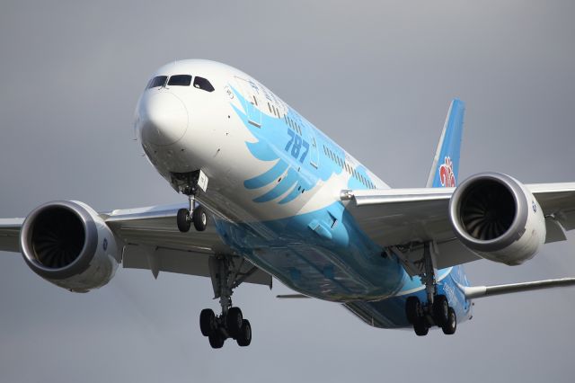 Boeing 787-8 — - China Southern is the latest airline to fly the B787 into LHR.