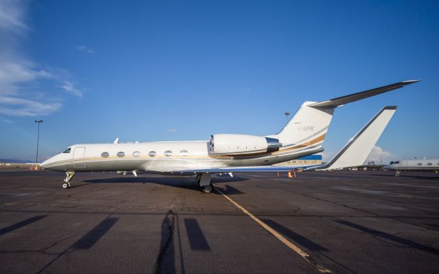 Gulfstream Aerospace Gulfstream IV (N144PK)