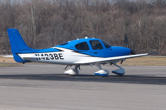 Cirrus SR-22 (N423BE)