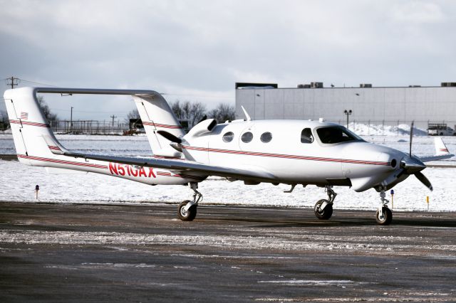 Adam A-500 (N510AX) - Privately owned Adam Aircraft Industries A500 arriving into Buffalo from State College (UNV)... This aircraft is one of five currently flying in the world, with only 7 airframes ever built after AAI filed for bankruptcy in February of 2008...