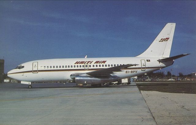 Boeing 737-200 (EI-BPV) - scanned from postcardbr /Haiti air