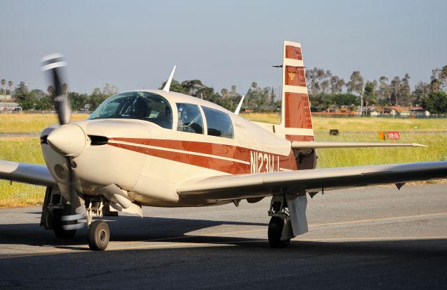 Mooney M-20 (N123WJ)