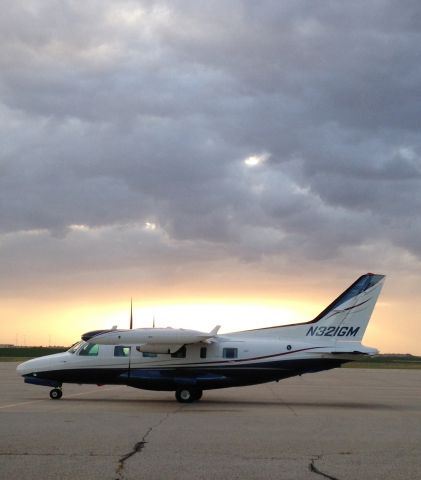 Mitsubishi MU-2 (N321GM) - Beautiful KS sunset!