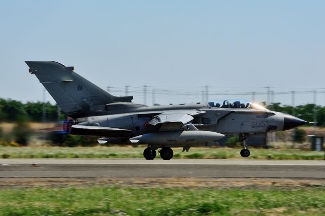 PANAVIA Tornado (MM7067) - Takeoff with nice afterburner