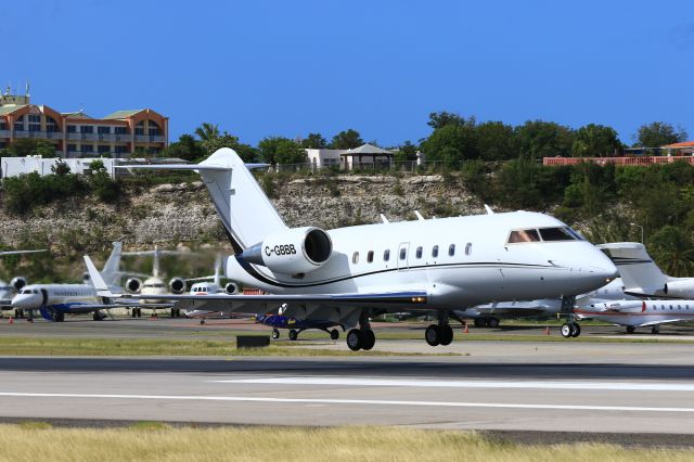 Canadair Challenger (C-GBBB) - Challenger C-GBBB landing at St Maarten,