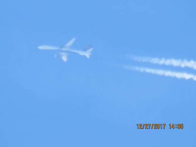 Boeing 757-200 (N682DA)