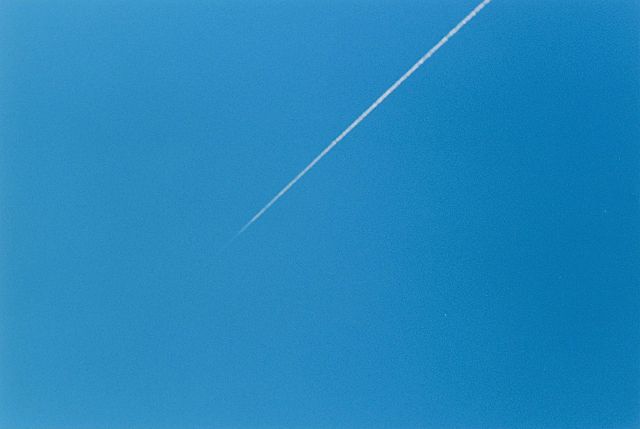 Lockheed Blackbird (NASA831) - NASA SR-71 doing a mach 3 fly by at the USAF Edwards Open House and Air Show 10-18-1997. The SR-71 was at 60000 and mach 3. The only way you could see it was when they did a one second fuel dump. Then the sonic boom.