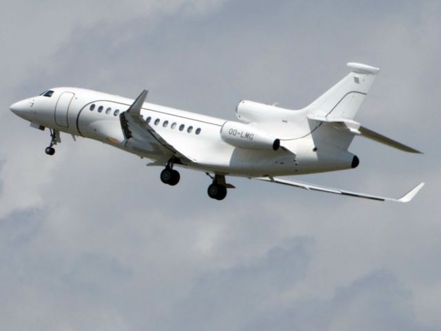 Dassault Falcon 7X (OO-LMG)